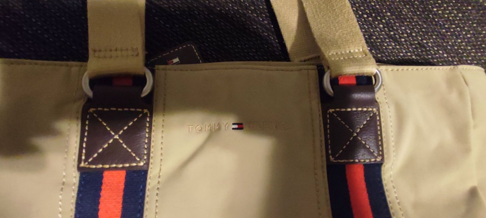 geanta tommy hilfiger