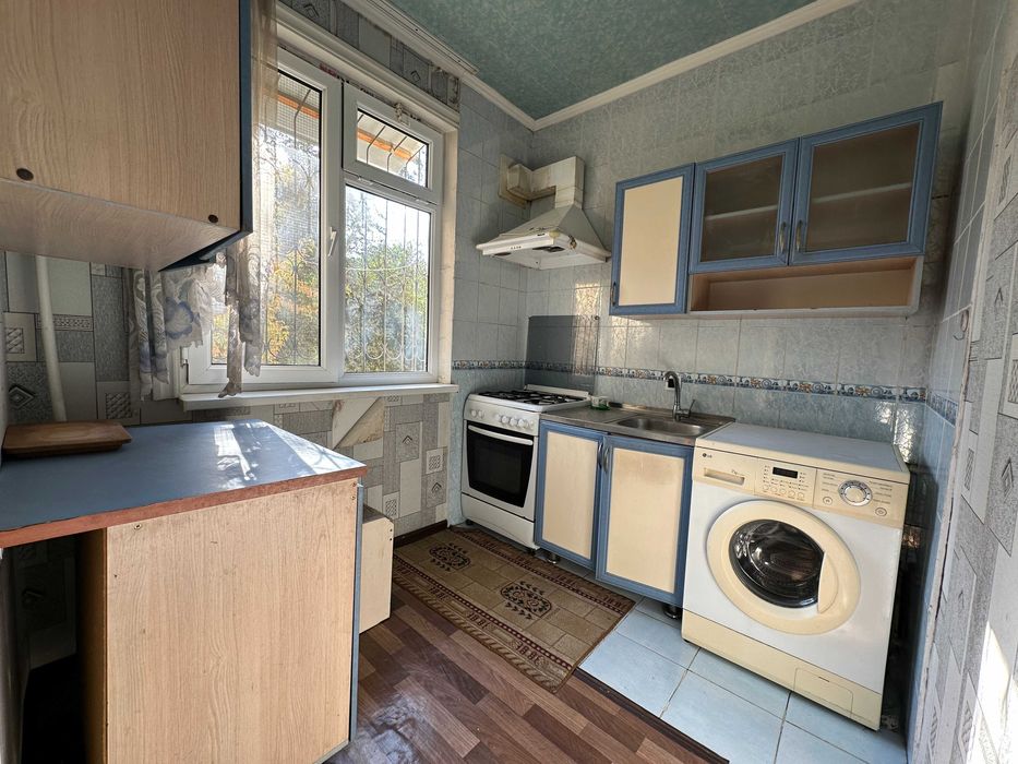 Продаётся двухкомнатная квартира (В)