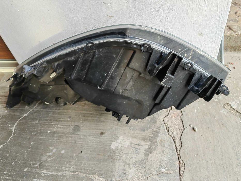 Фарове Renault Scenic 3 ляв десен / Фарове Рено Сценик 3 Оригинални