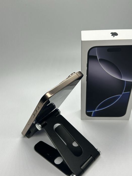 iPhone 16 PRO MAX - 256Gb - IMPECABIL - Baterie 99% + Garantie