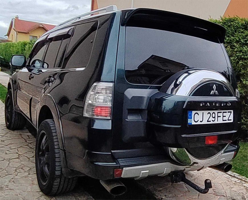 Mitsubishi Pajero IV 200 cp automat dotari full +