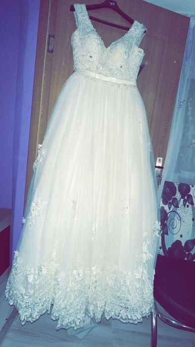 Rochie mireasa  mărimea 48