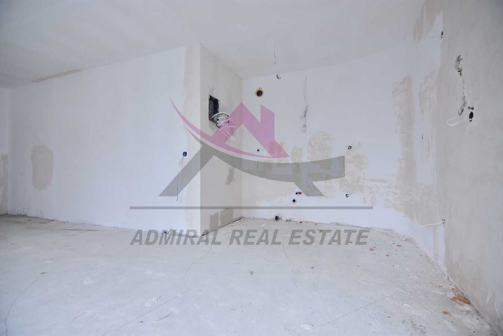 Продава се Тристаен апартамент в Варна, м-т Траката - 118 кв.м за 1695 €/кв.м - Снимка #1