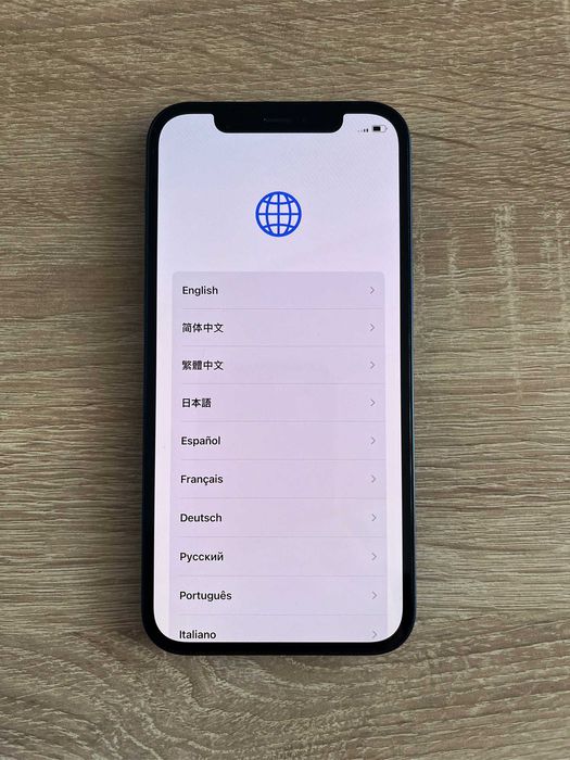 Телефон iPhone 12, 64GB, тъмносин