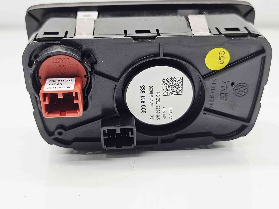 Bloc lumini Volkswagen Passat B8 (3G2) [Fabr 2015-prezent] 3G0941633