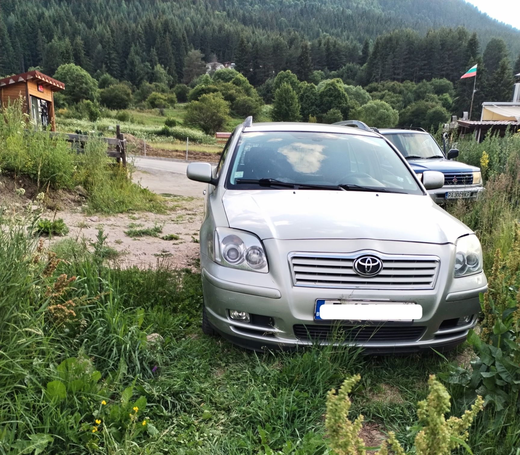 Toyota Avensis  4350лв.