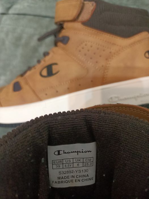 Încălțăminte CHAMPION