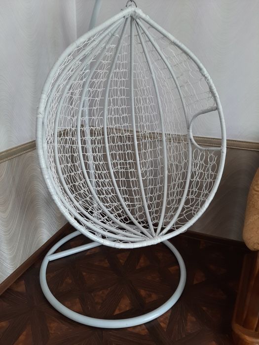 Продам Кресло кокон,качалка