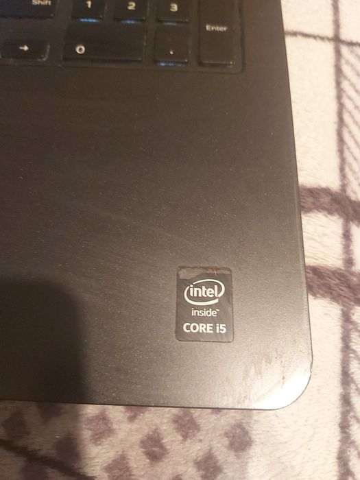 Vând leptop dell i5