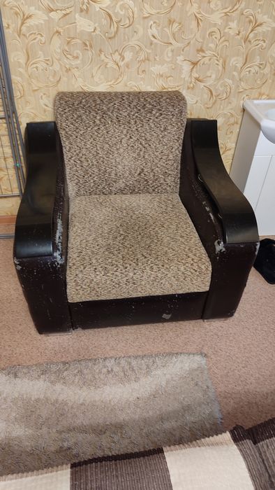 Отдам коесло,самовывоз