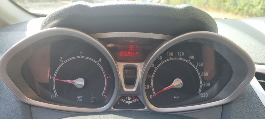 Ford fiesta 1.4 diesel