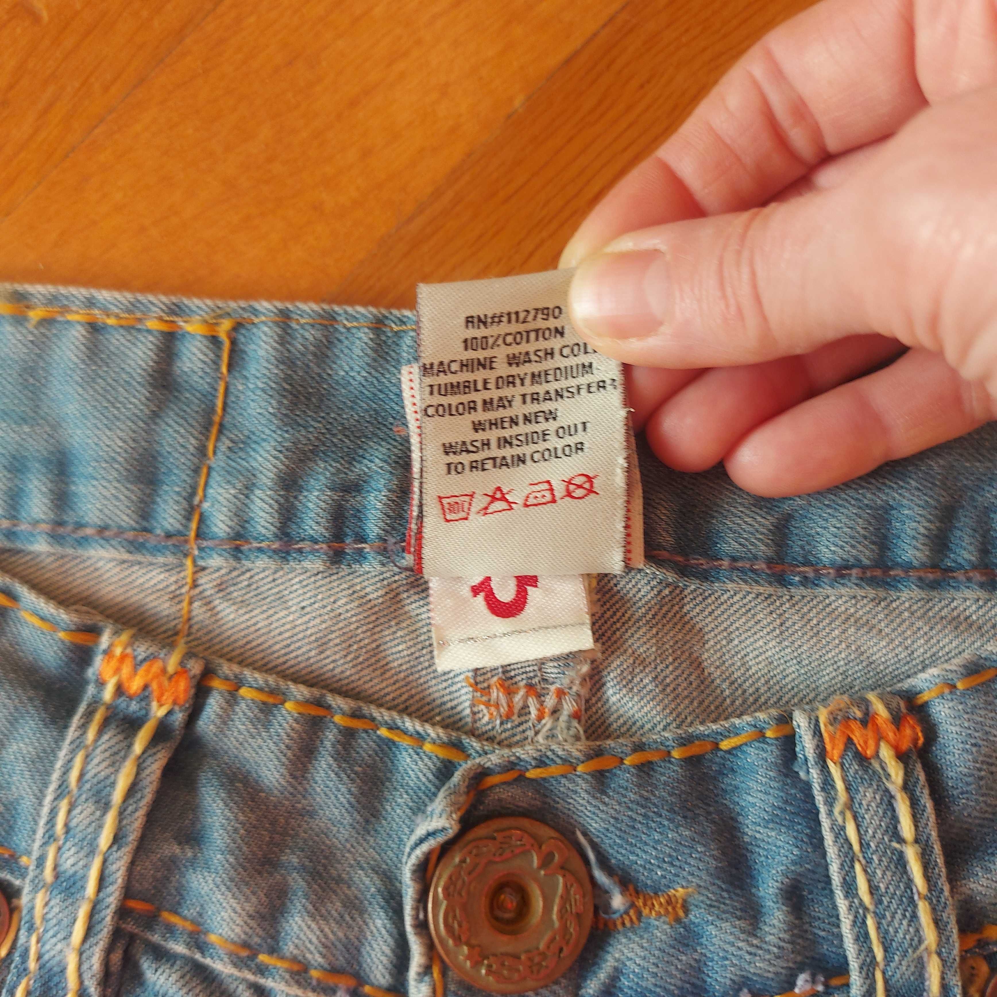 Vintage True religion jeans 
33/32