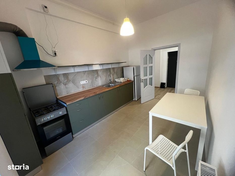 Garsoniera Bragadiru, Prima Inchiriere, Pretabil Filma - Punc De Lucru