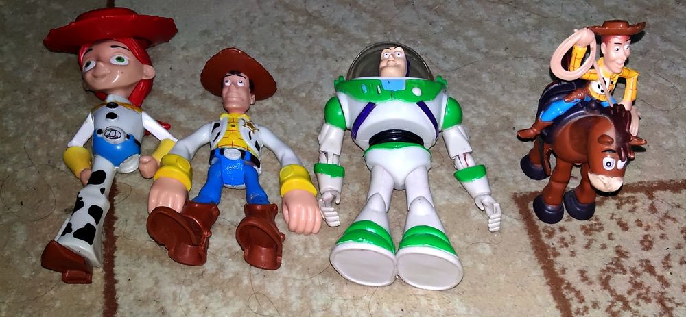 Статуэтки про игрушка история