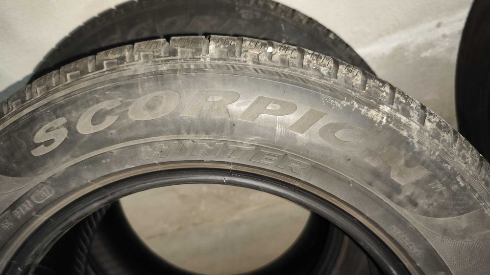 4бр. 225/65/17 Pirelli Scorpion Winter зимни