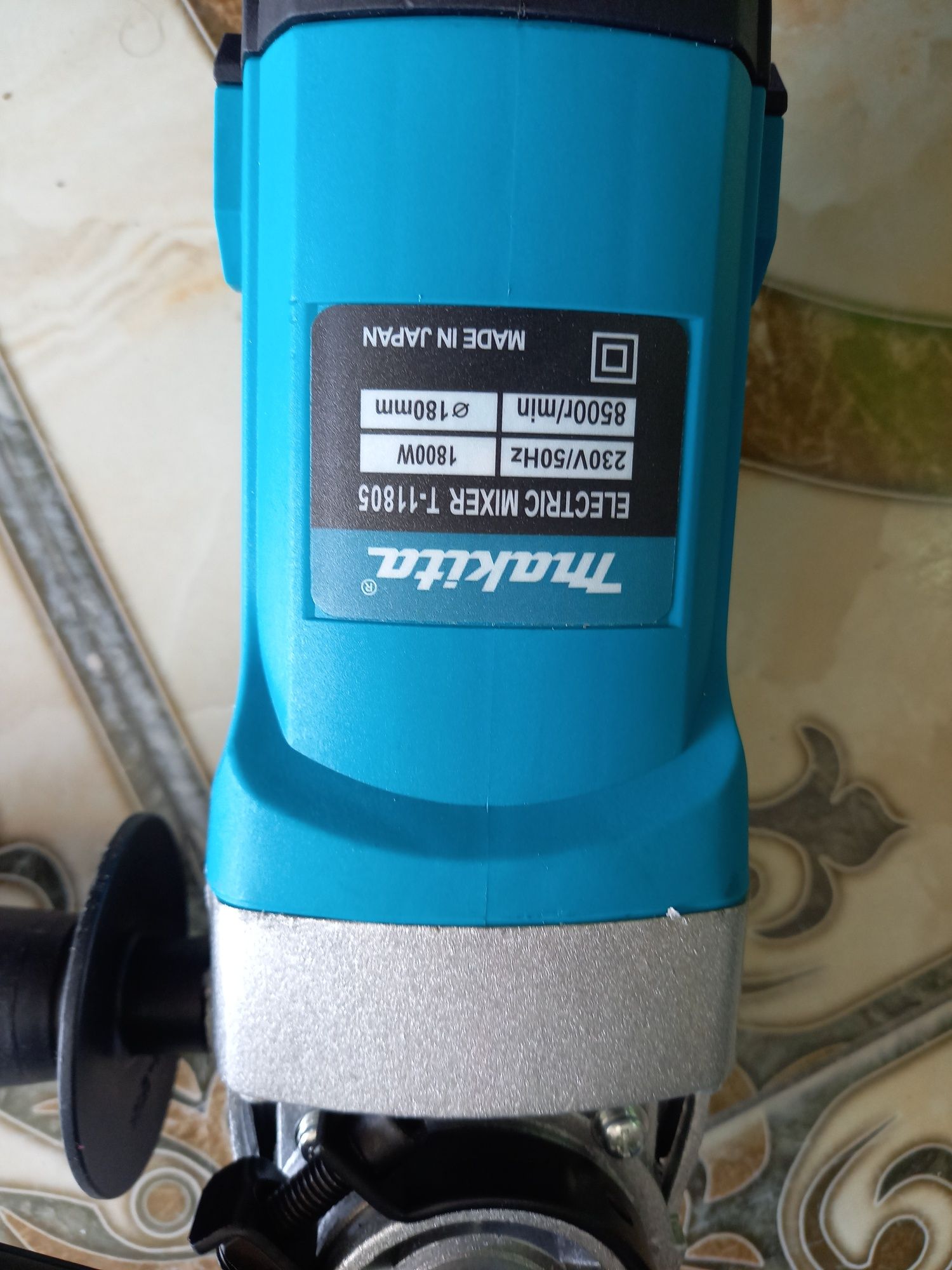 Super Aksiya Optom narxlarda Balgarka 180 r