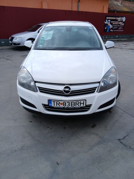 Opel Astra H Facelift 2010