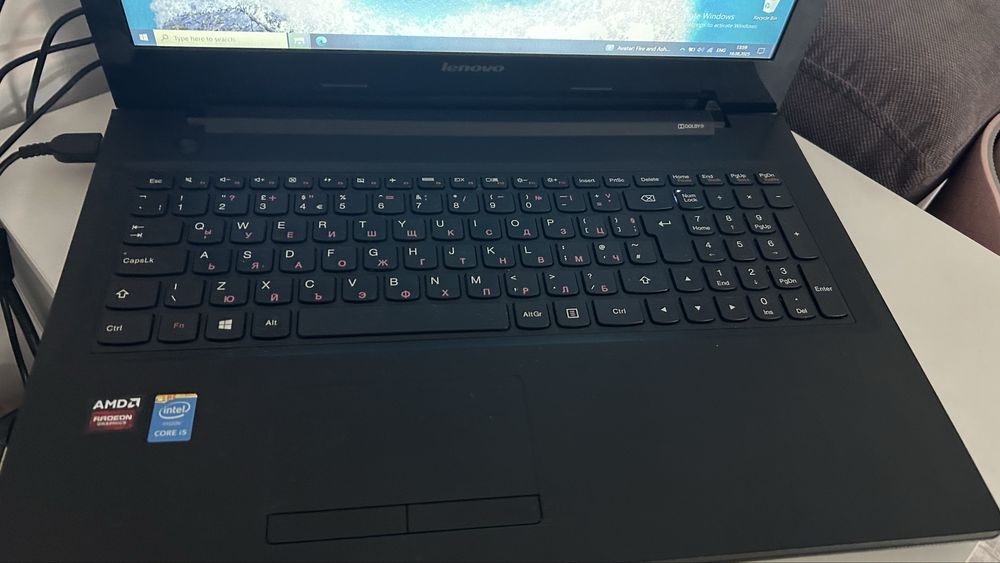 Лаптоп леново lenovo