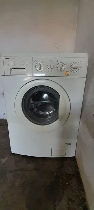 Продам стиральную машинку