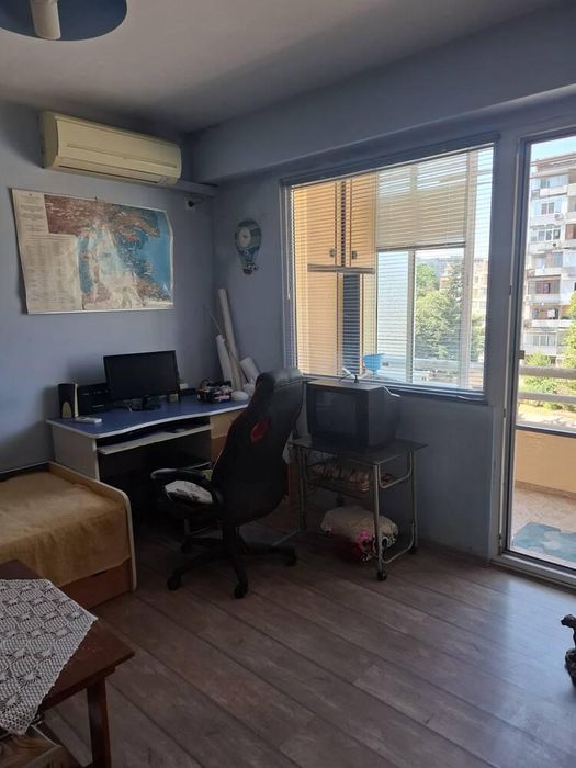 Продава се Двустаен апартамент в Бургас, Изгрев - 63 кв.м за 2381 €/кв.м - Снимка #8