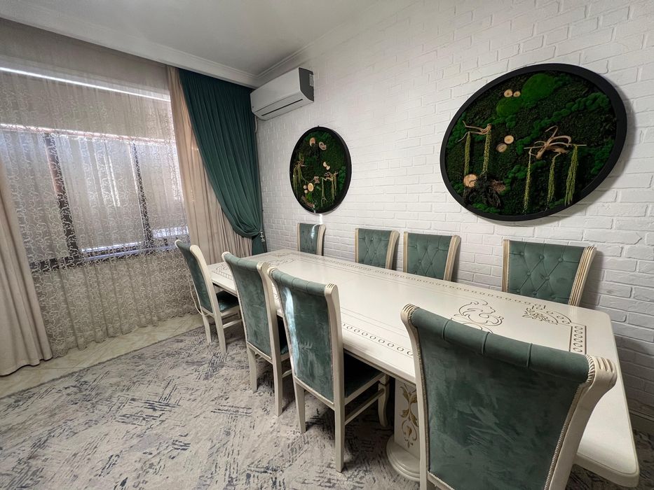 Мебель стол со стульями