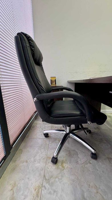 Директорский комплект мебели