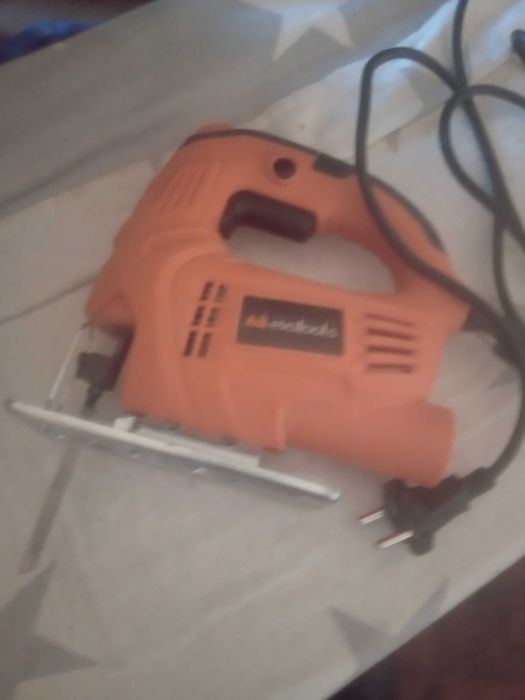 Vând pendular folosit  doar odată  ,am și garantia