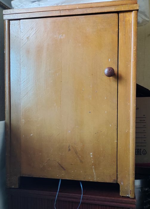 Продам  Швейная машинка в хорошем состоянии ножная