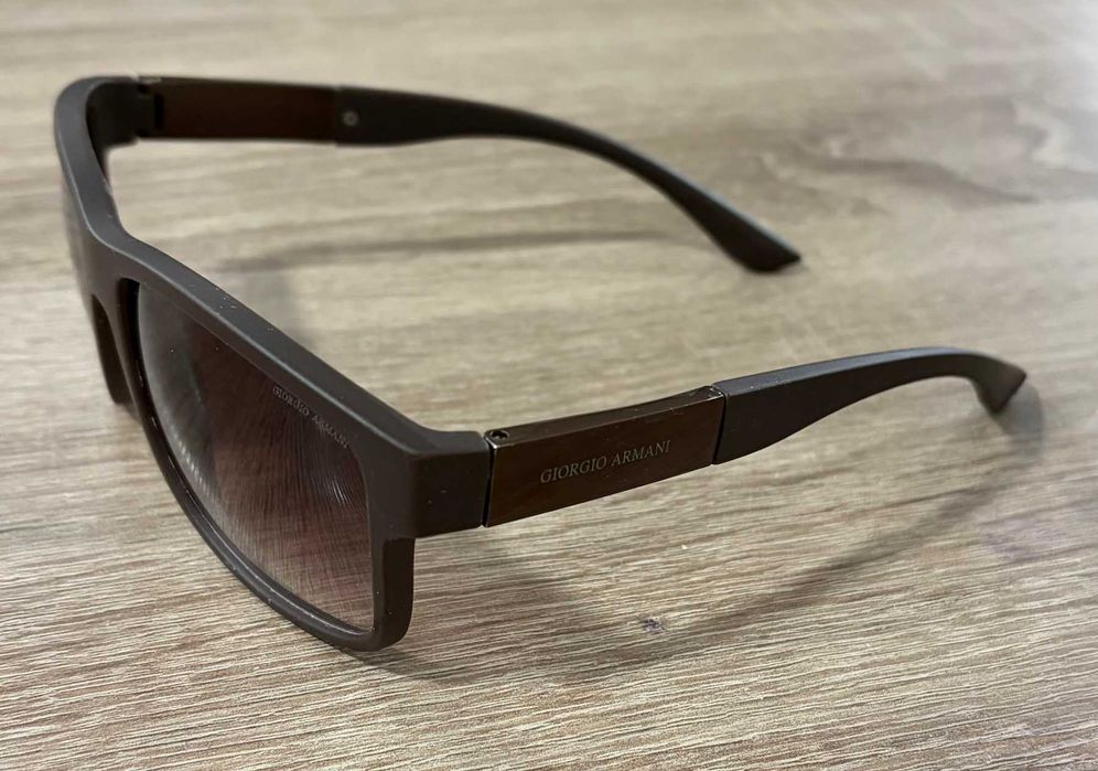 Слънчеви очила Giorgio Armani AR 8057