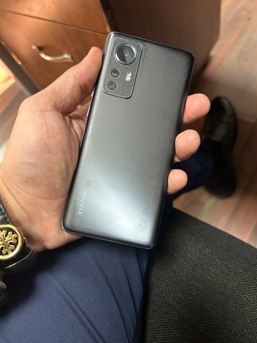 Xiaomi 12 в идеальном состоянии