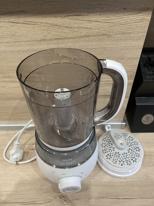 Philips Avent 4 в 1 уред за приготвяне на пара на бебешка храна/пюрета