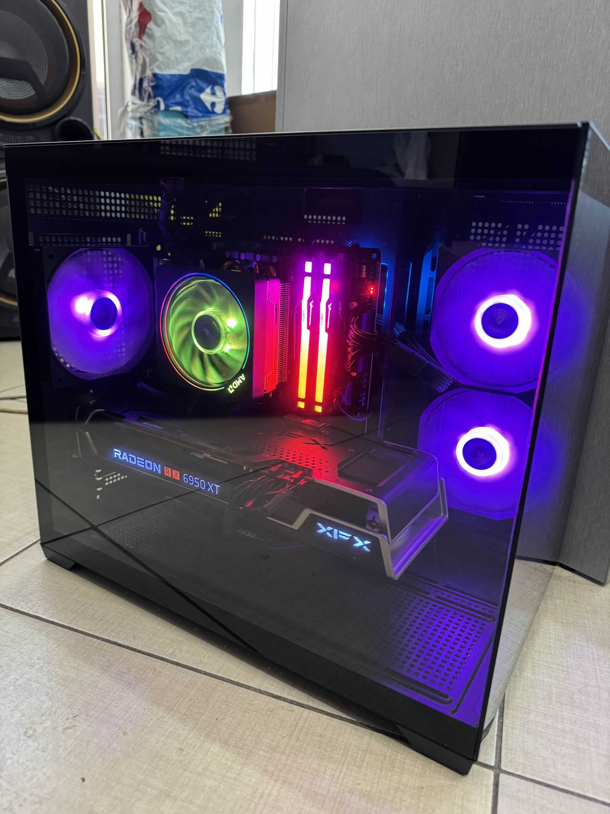 Геймърски компютър RX 6950 XT RYZEN 7 7700 32GB DDR5