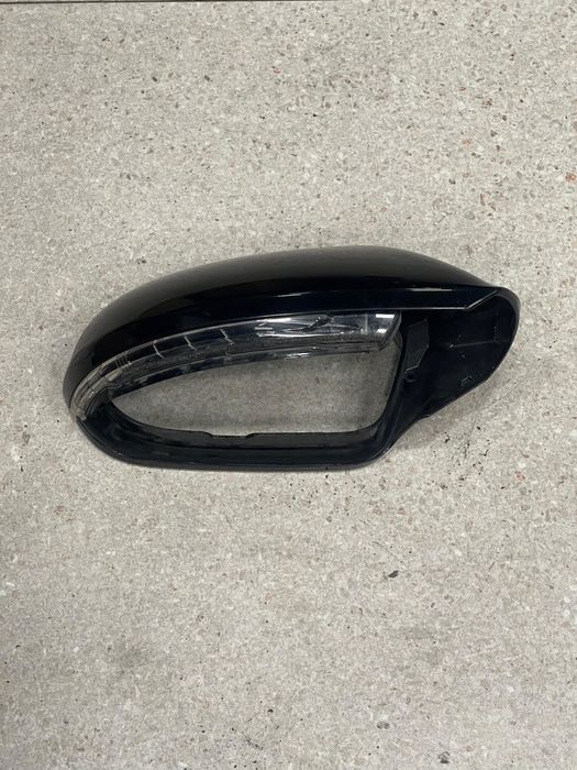 Capac oglinda cu semnalizare dreapta Audi A6 C7