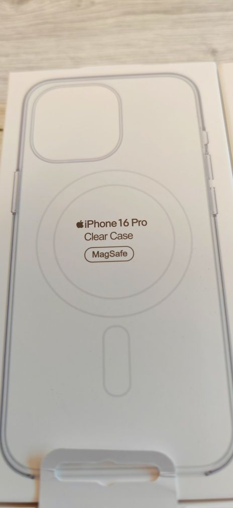 Husa Magsafe  iphone 16 pro, iPhone 16 pro max pop up chip  clear tran