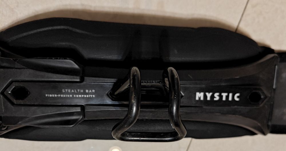 Mystic Stealth Bar 3 kitesurf, размер M