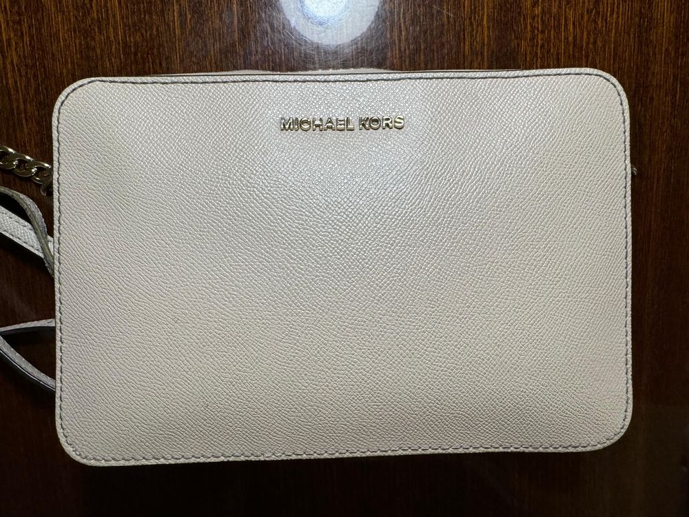 Продам сумку Michael Kors оригинал