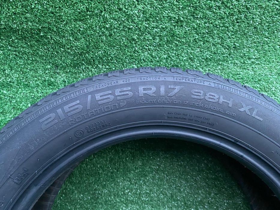 Set 4 anvelope iarna Nokian WR d4  215 55 R17  98 HXL Dot 3418