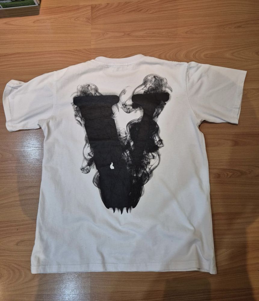 VLONE тениска.