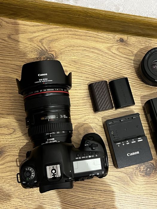 Canon mark 4 holati yaxshi