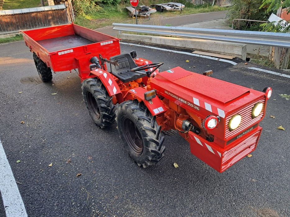 Tractoras 4x4 Valpadana recent adus cu Rar facut