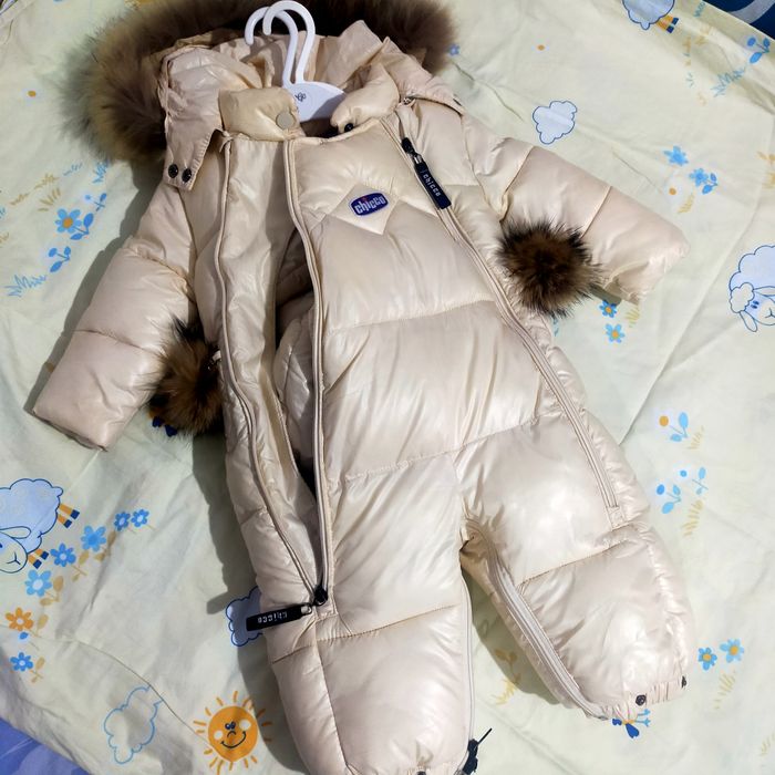 Кыз баланын кыскы Жане комтемги комбинезон сатылады.