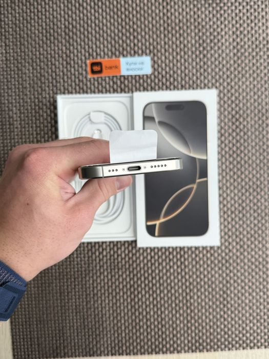 НОВ! *ЛИЗИНГ* iPhone 16 Pro 256Gb Natural Titanium / Гаранция
