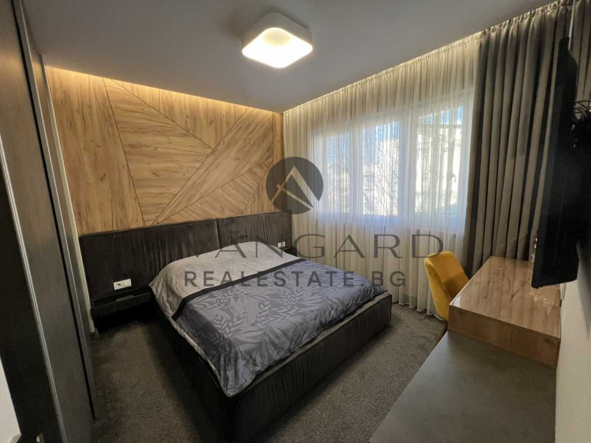 Продава се Многостаен апартамент в Пловдив, Кючук Париж - 95 кв.м за 3093 €/кв.м - Снимка #4