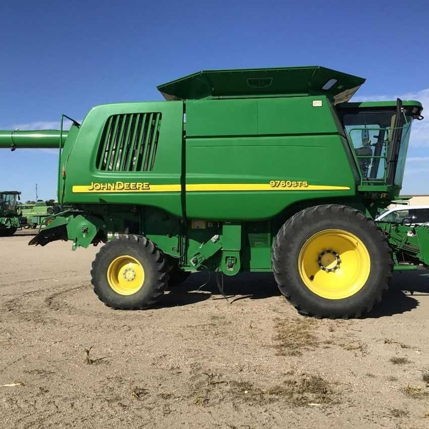 Комбайн John Deere 9760STS