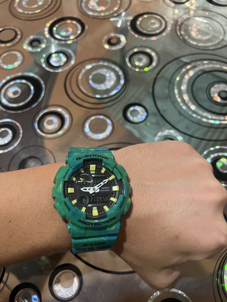 Часовник G-shock