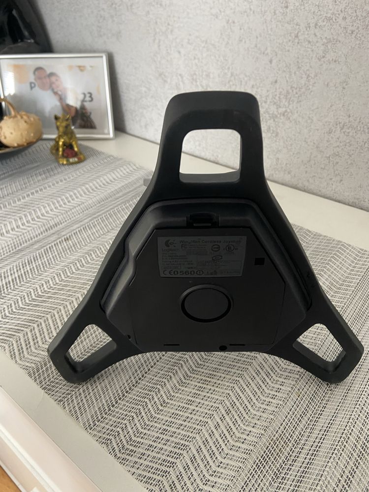 Безжичен Joystick За Летене Logitech Freedom 2.4Ghz PC
