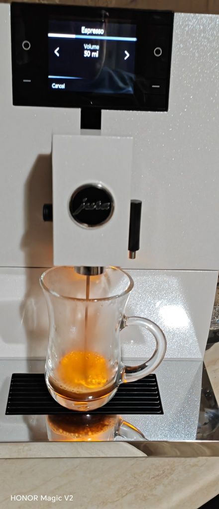 Jura ena 8 capuchino