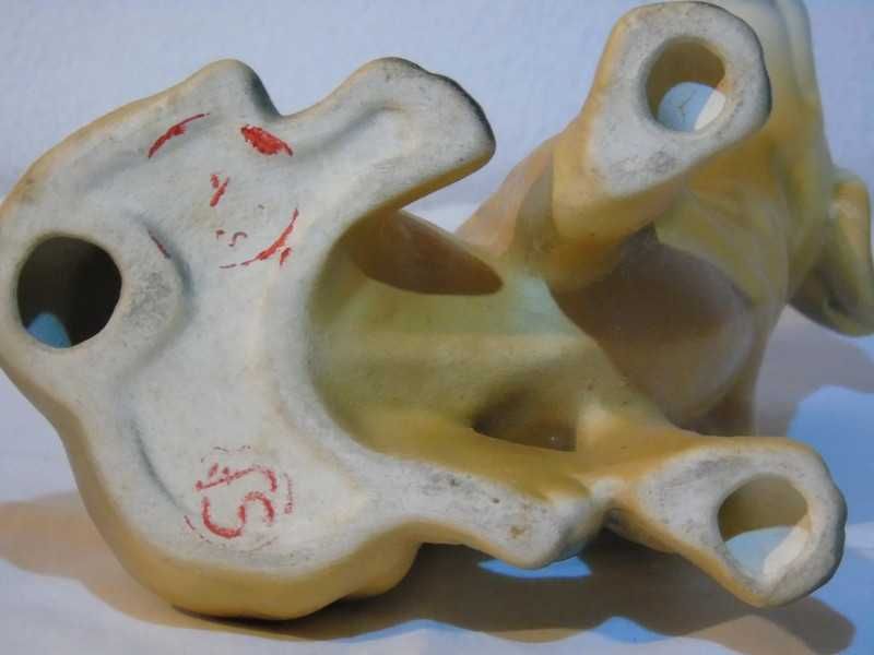 Bibelou vechi românesc câine ceramică
