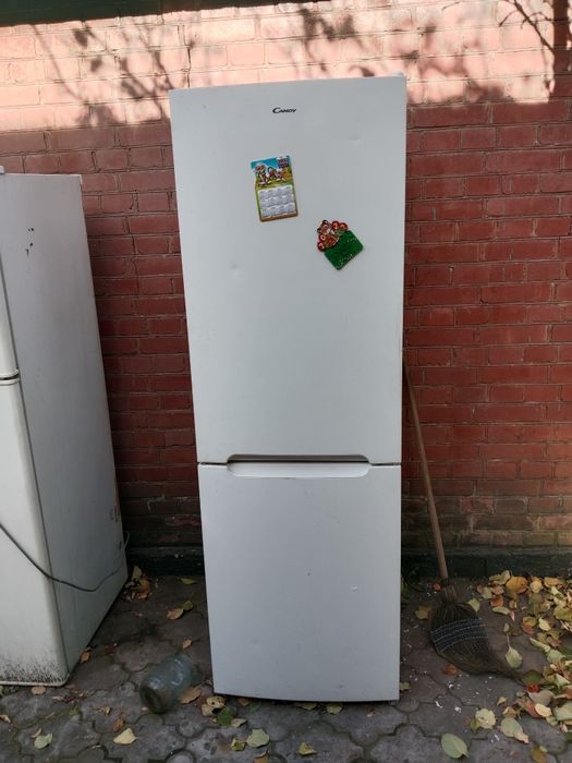 2 не рабочих холодильника