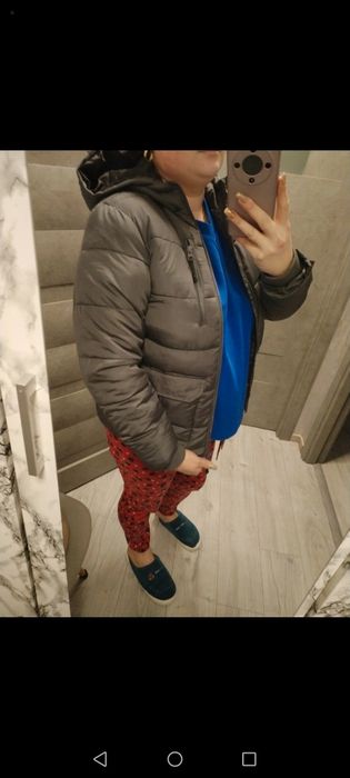 Vând geacă băiat